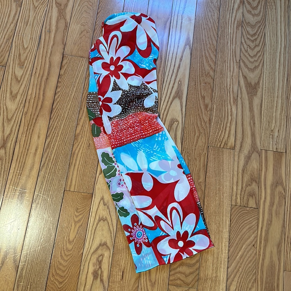 Colorful scarf - Picture 3 of 3